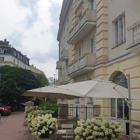Stylish Bright Apartment Ochota With Balcony Warszawa Exteriör bild