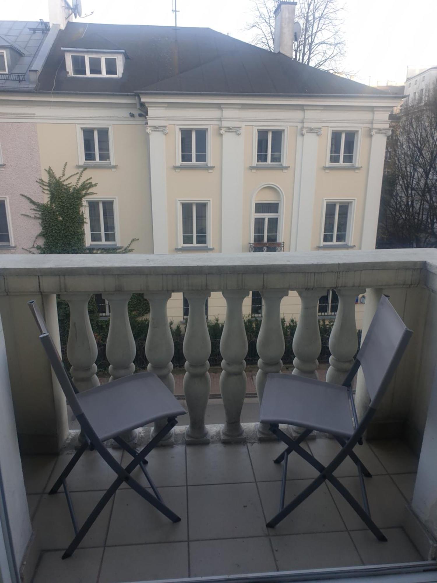 Stylish Bright Apartment Ochota With Balcony Warszawa Exteriör bild